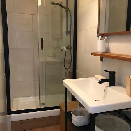 Apartment Authentic Parisian *